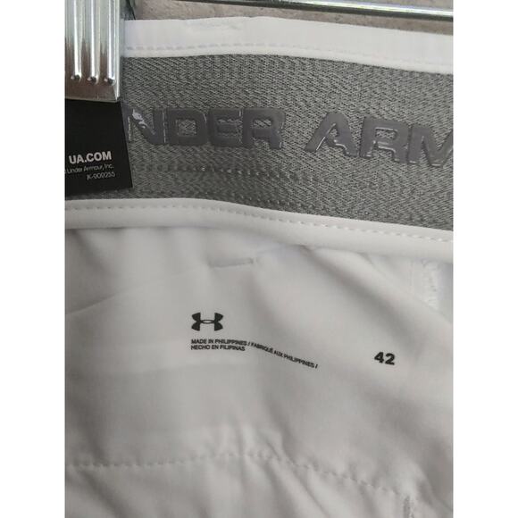 Under Armour, NWT, Mens Golf Shorts White, Size 42 Inseam 10" Pockets Retail $70 - Picture 11 of 14